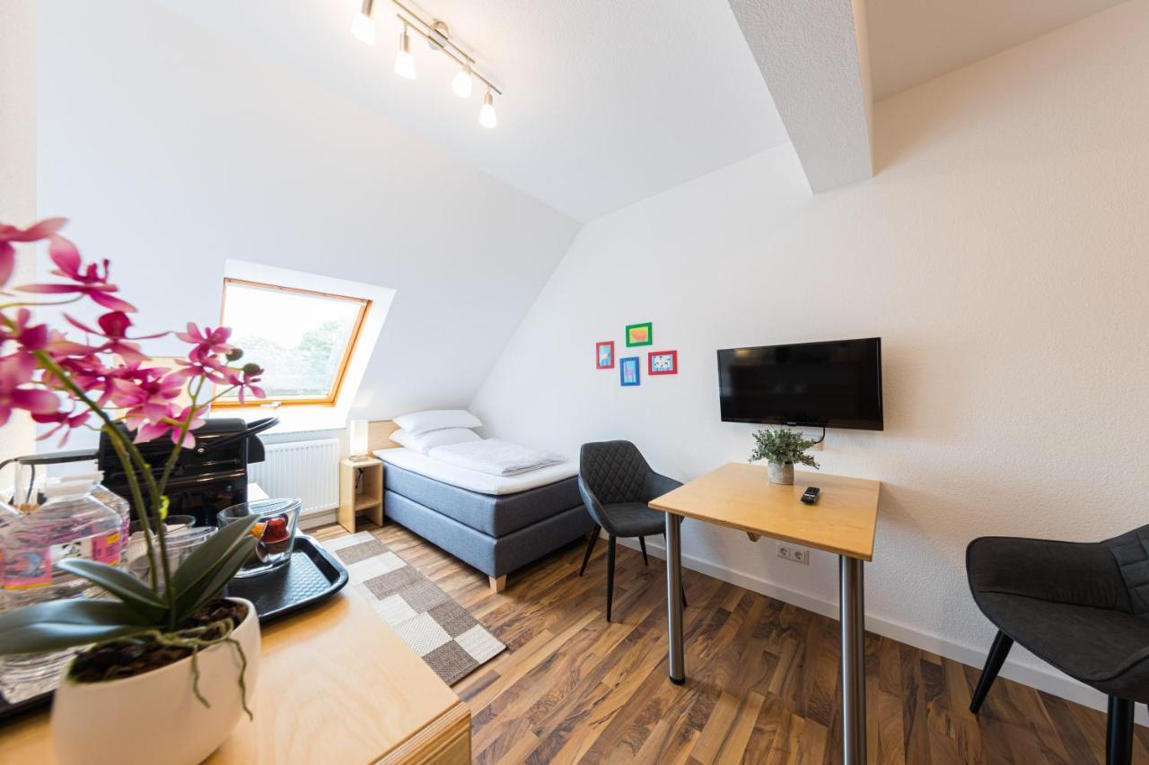 Pension Sonne Appartements มินเดิน ภายนอก รูปภาพ