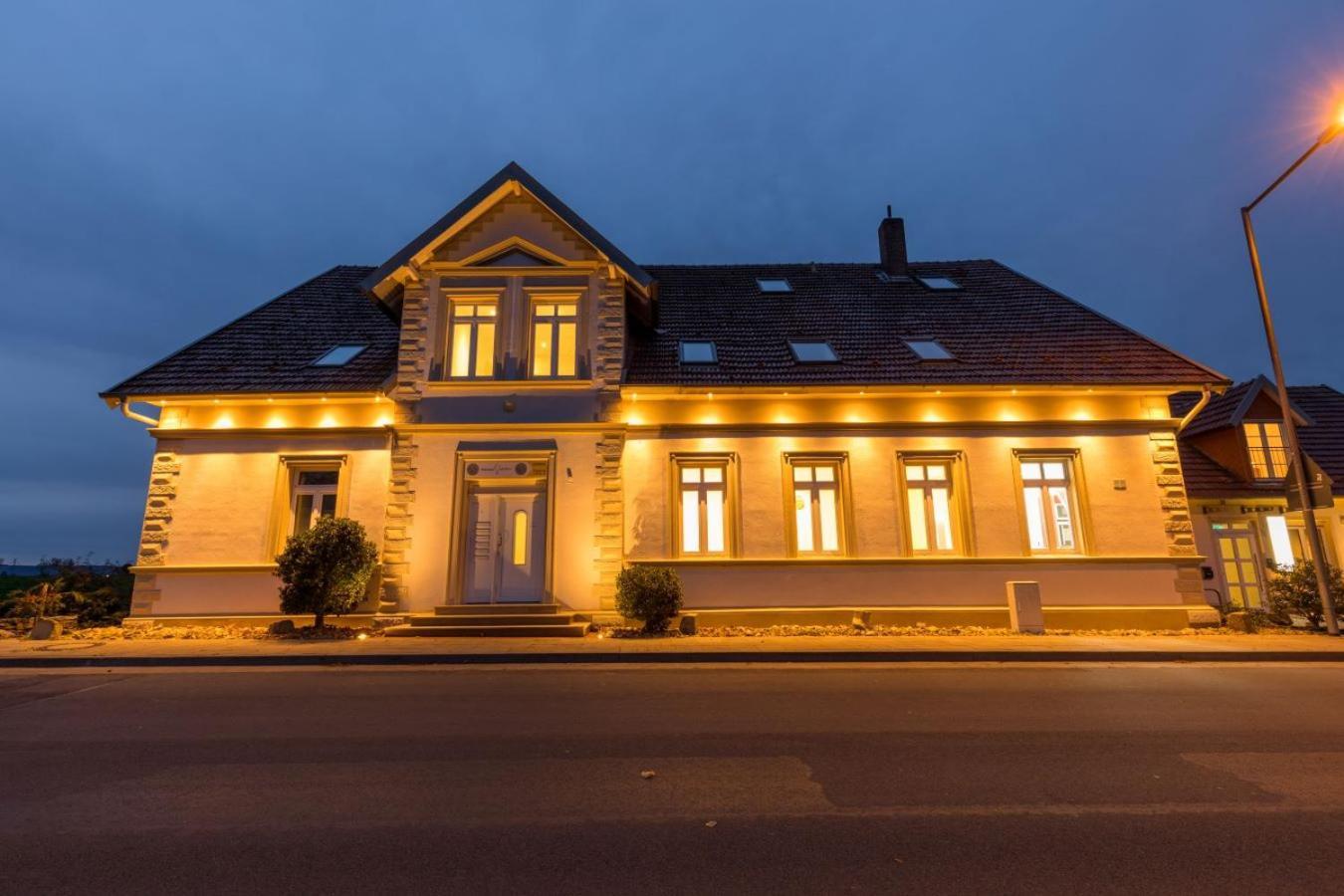Pension Sonne Appartements มินเดิน ภายนอก รูปภาพ